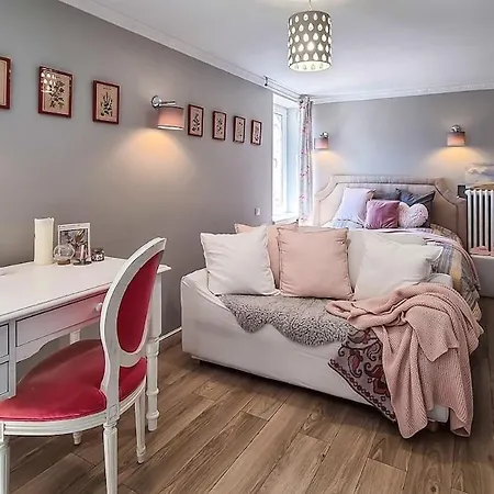 4 Bedroom With Pool, 5 Minutes Cannes * 르까네