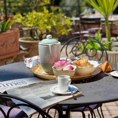 4 Bedroom With Pool, 5 Minutes Cannes