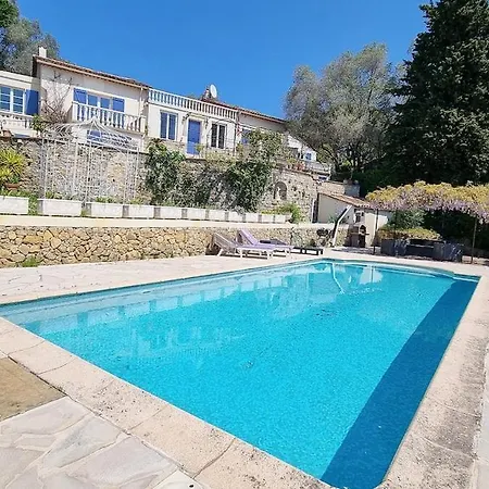 4 Bedroom With Pool, 5 Minutes Cannes * لو كانيت
