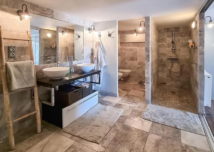 Ferienhaus 4 Bedroom With Pool, 5 Minutes Cannes Le Cannet